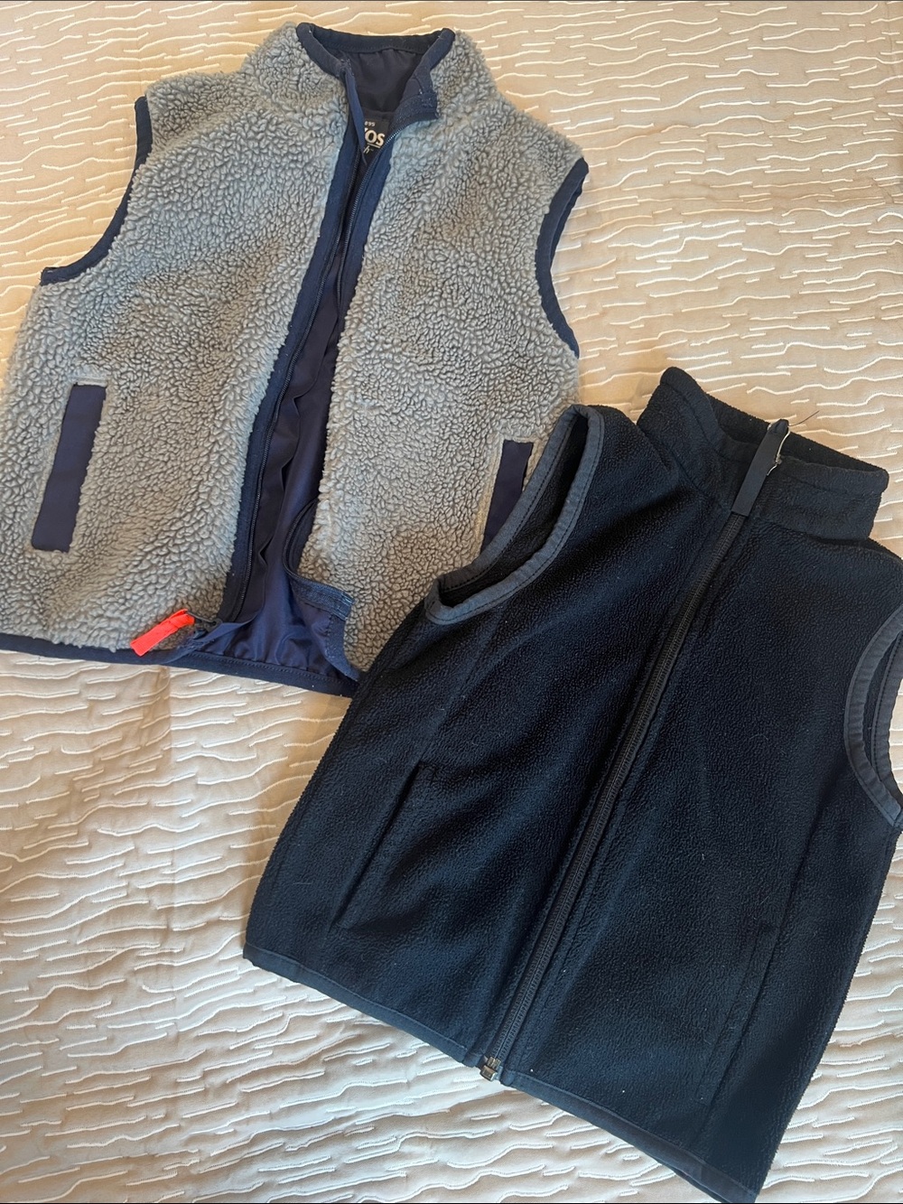 Oshkosh Amazon Kids Sherpa & Fleece Vest - Navy/Light Gray